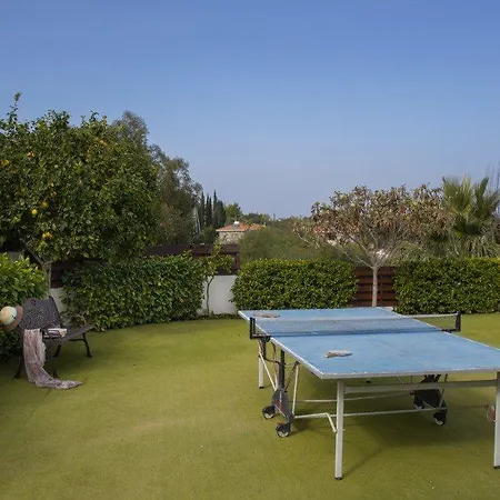 Imagine You And Your Family Renting This 13 Villa