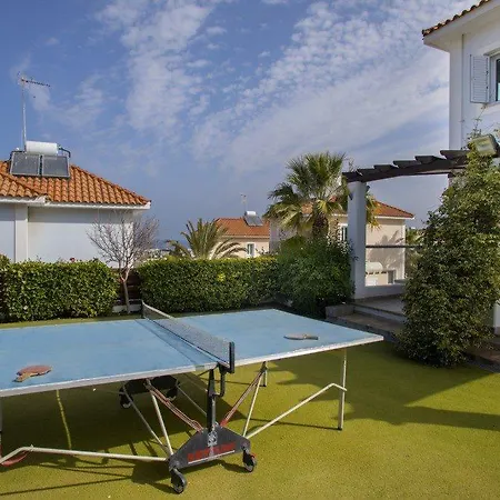 Imagine You And Your Family Renting This 13 * Protaras